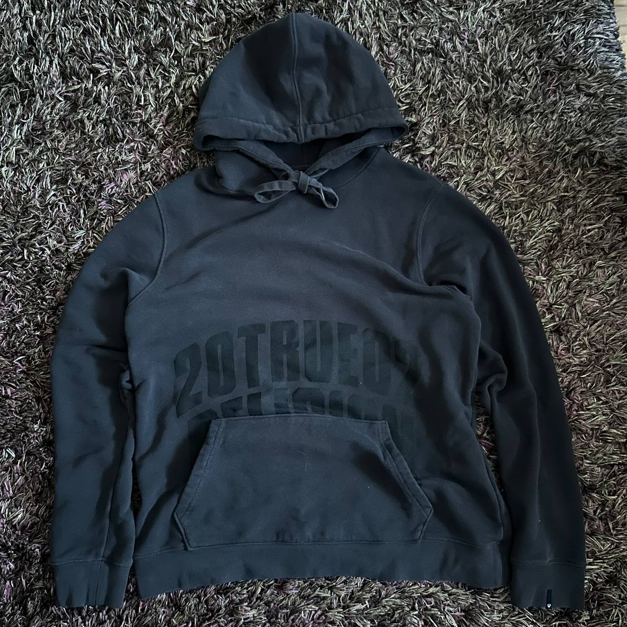 Tishka Carhartt photo 2