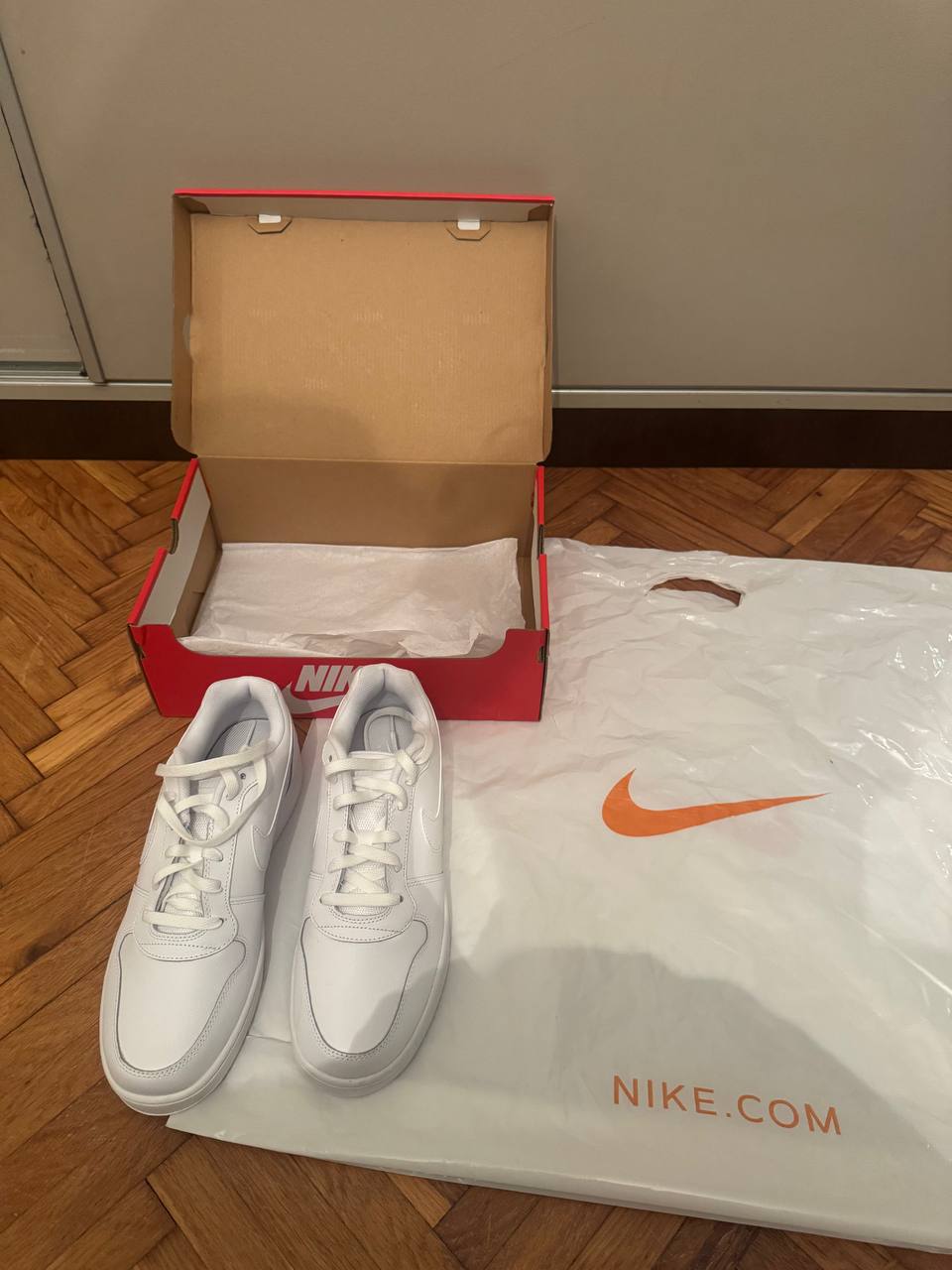 Nike Ebernon Low Bela
