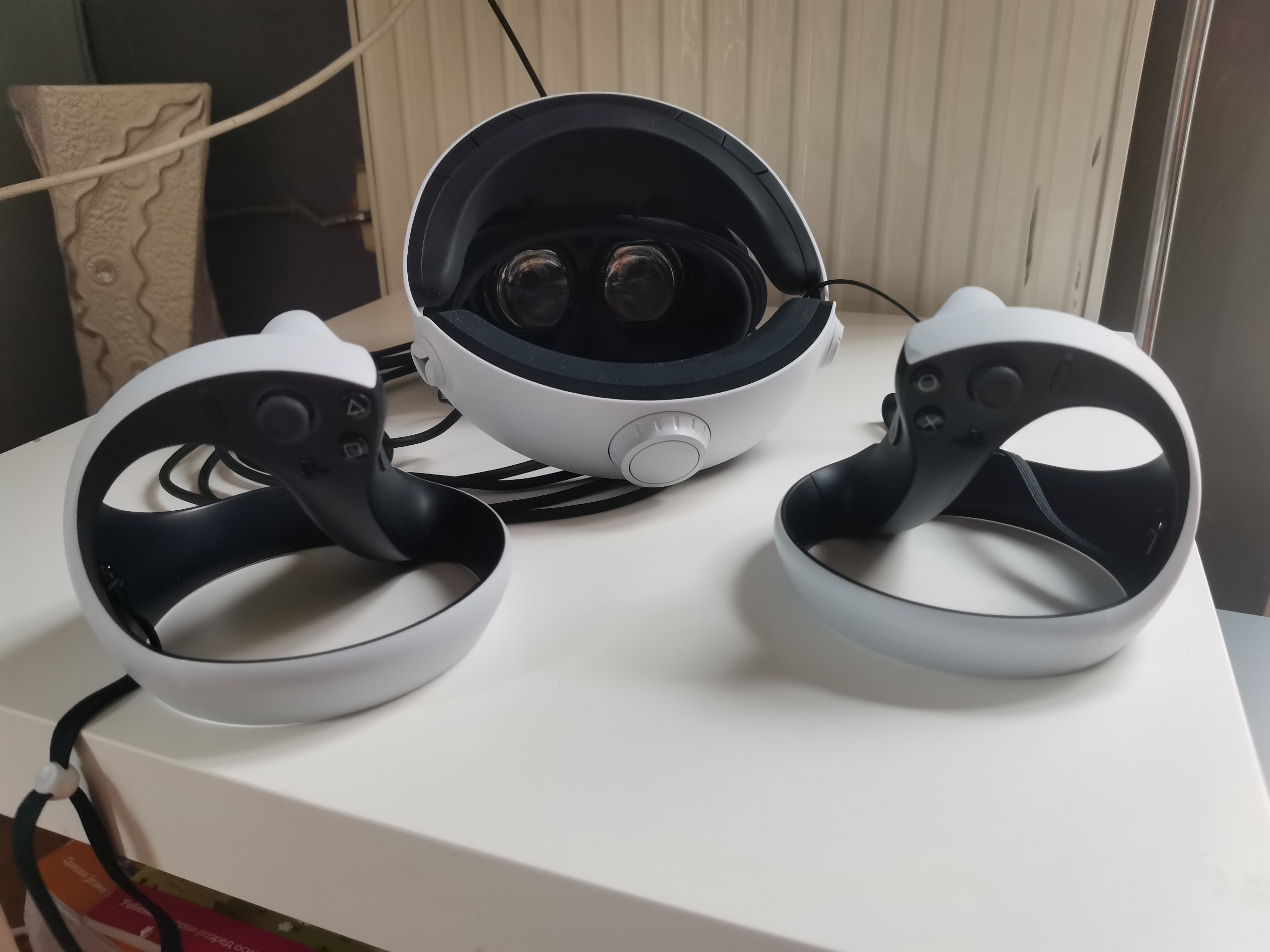 Sony ps vr2 photo 2