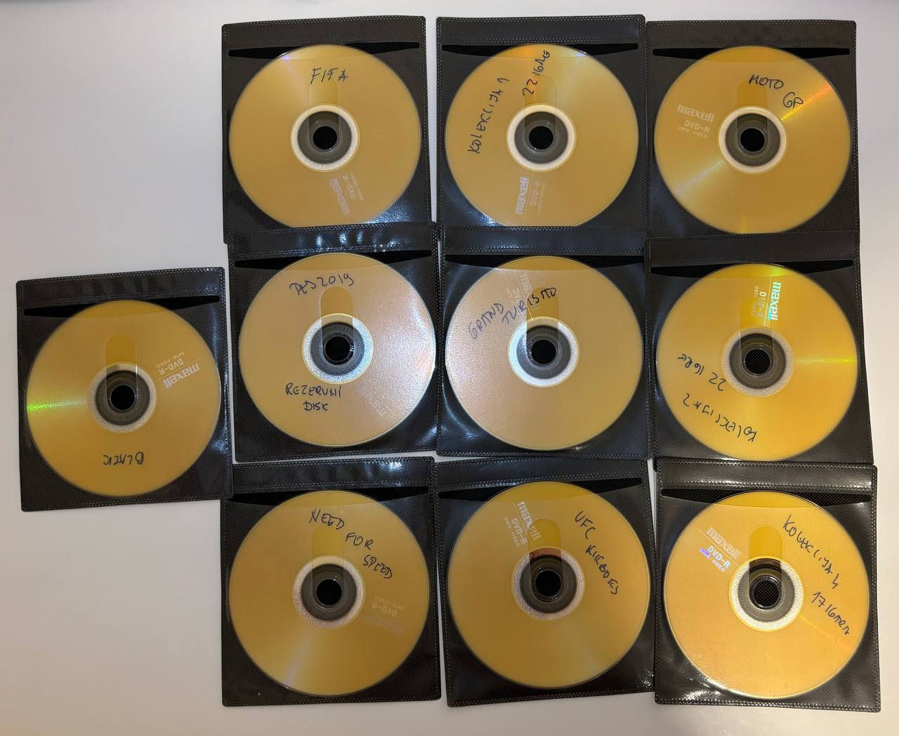 Sony PlayStation 2 Slim photo 2