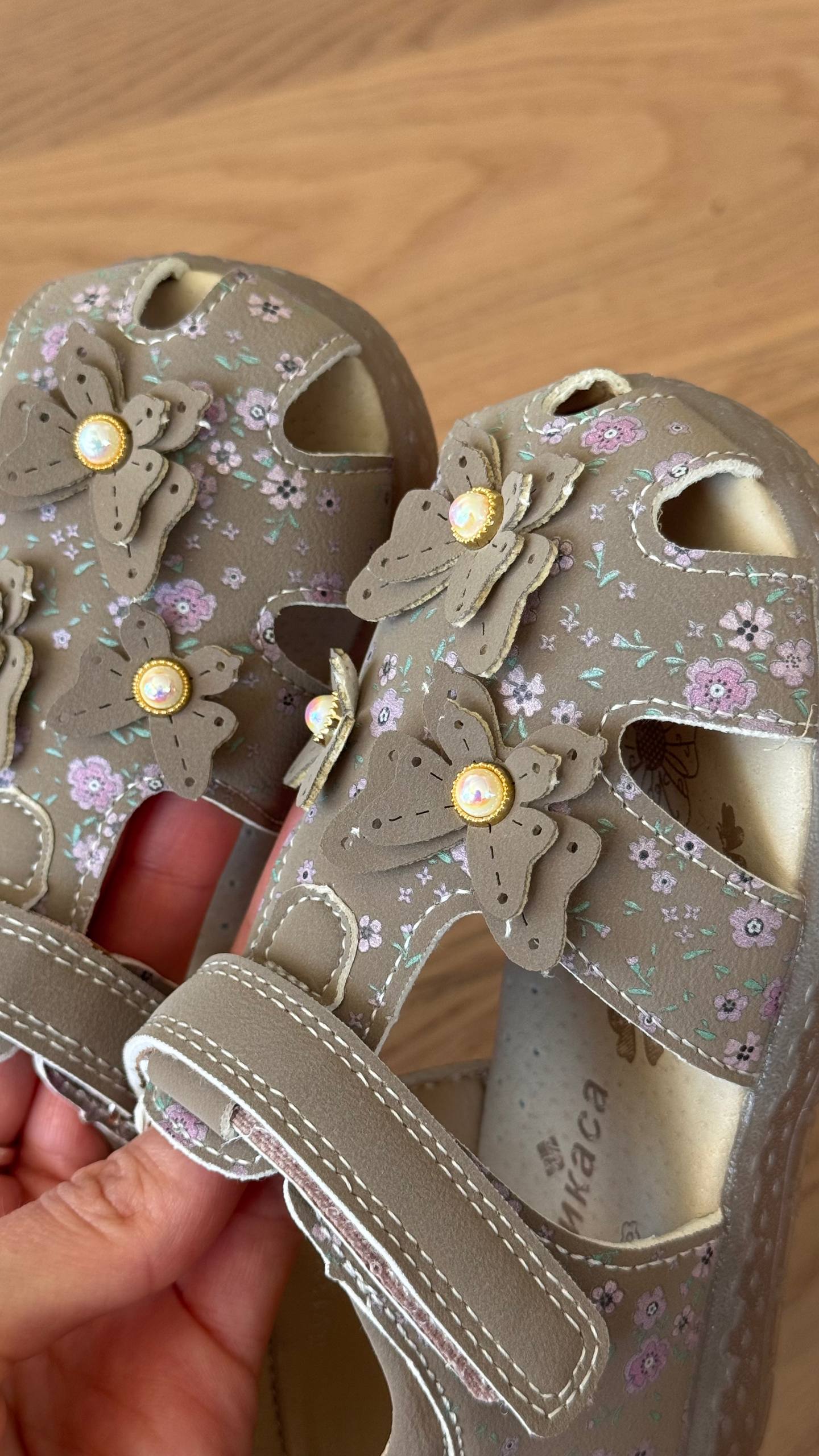 shoes photo 4