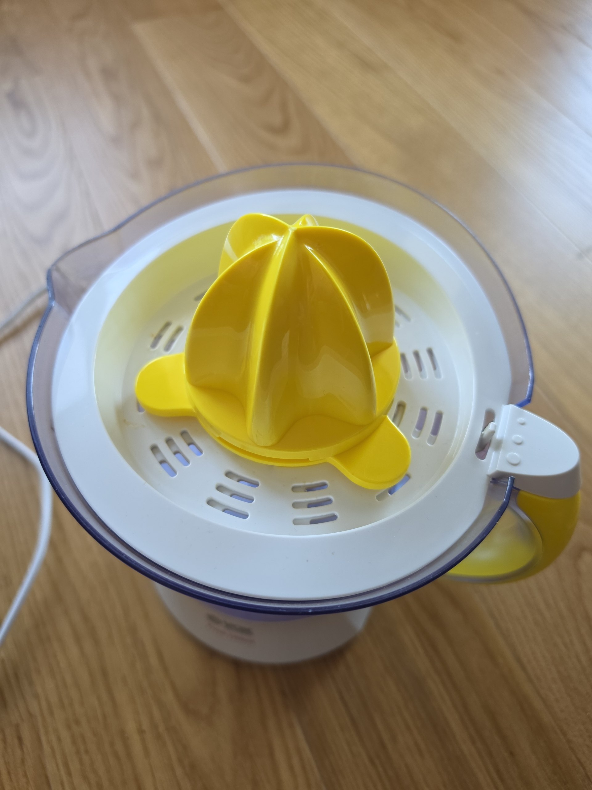 citrus juicer photo 2