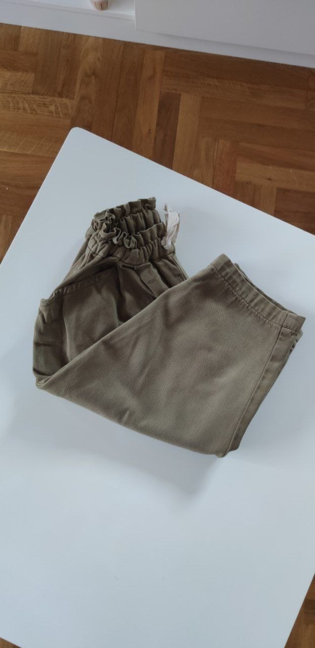 Oliivne pantali Zara photo 2