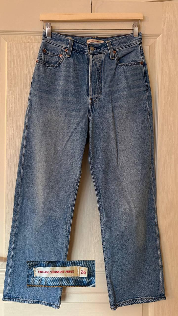Джинсы Levis ribcage straight ankle