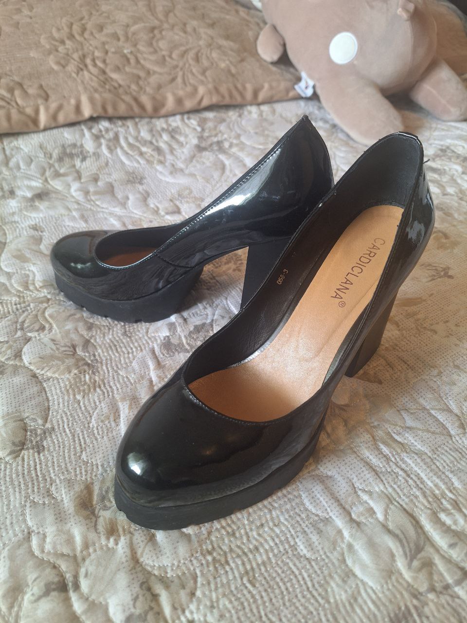 Leather shoes CARDICLANA