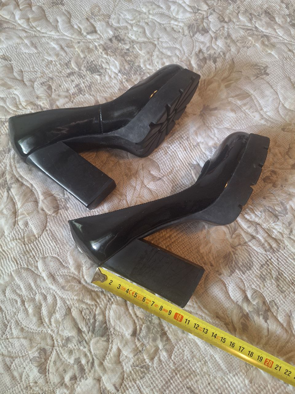 Leather shoes CARDICLANA photo 4