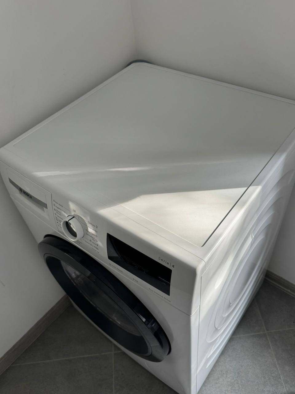 Bosch Serija 4 EcoSilence Drive mašina za pranje photo 4