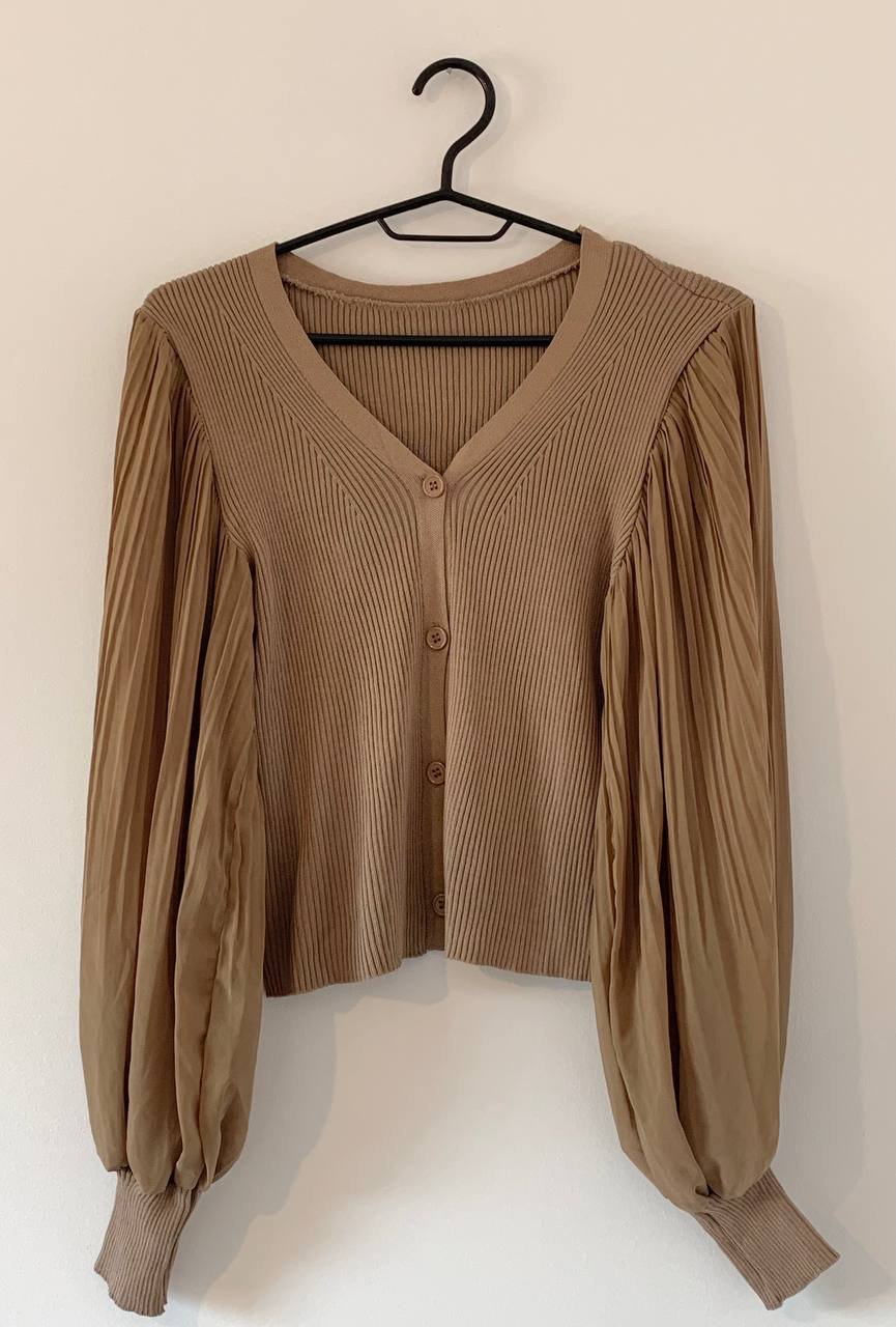 sleeveless cardigan