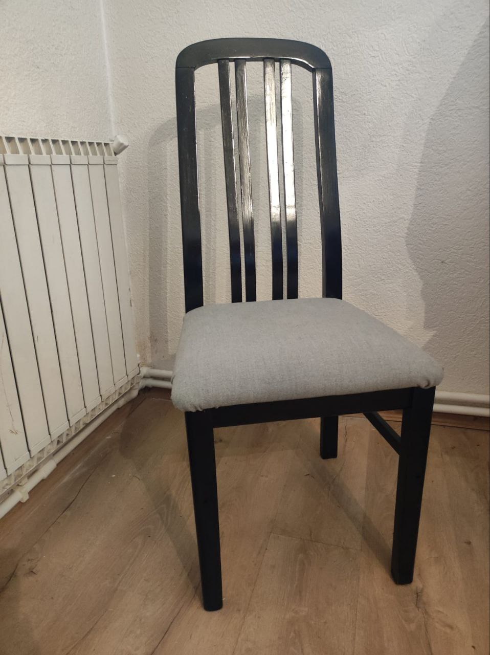 Starinski naslon