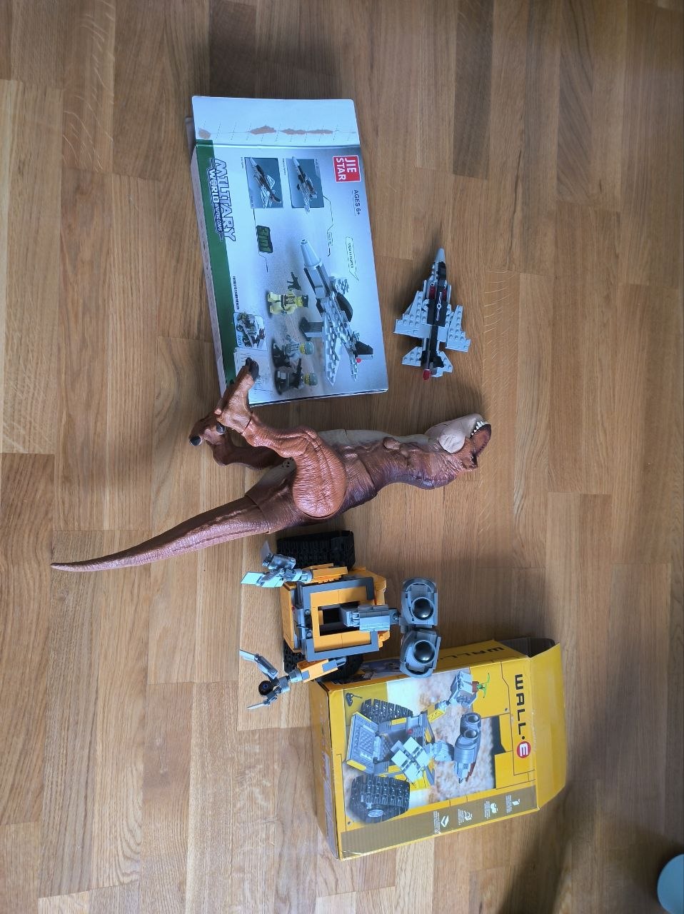 Dinosaur with sound, construction set
