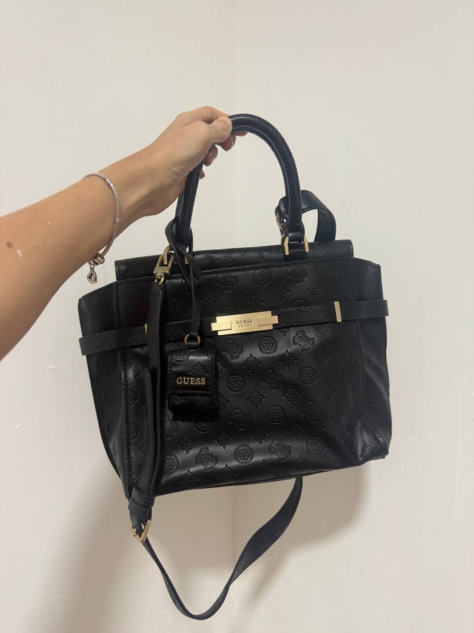 Сумка guess