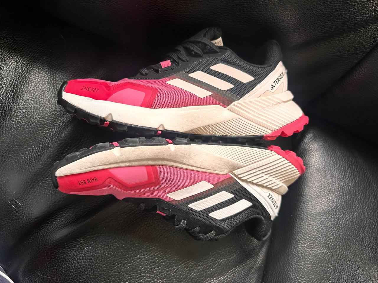 Trail running shoes adidas terrex photo 2