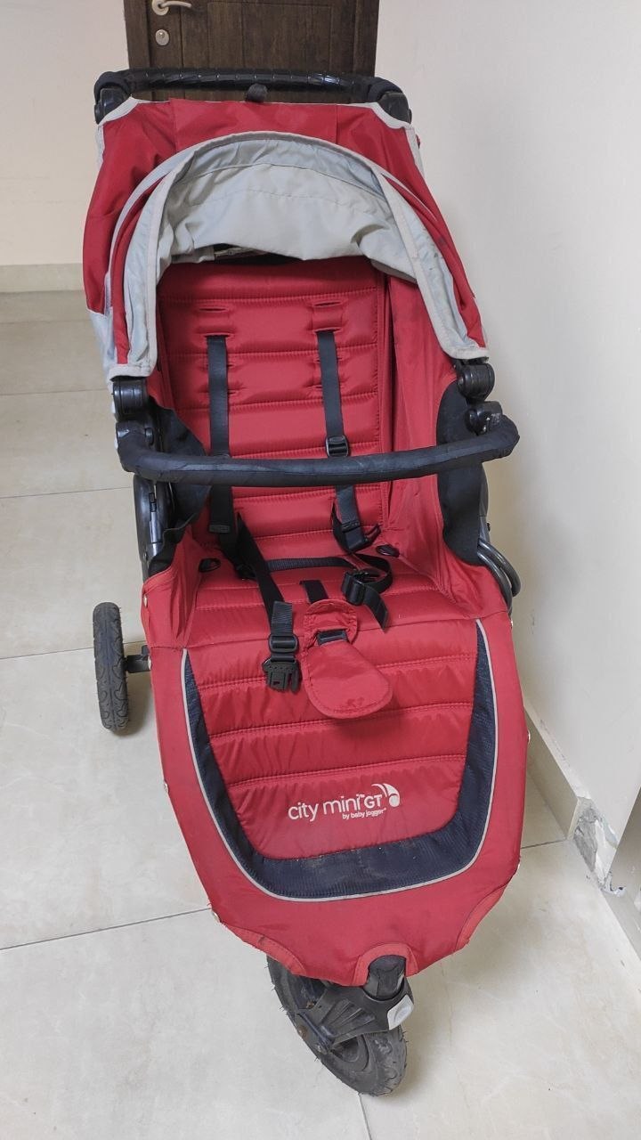 Прогулочная коляска Baby Jogger City Mini GT photo 2