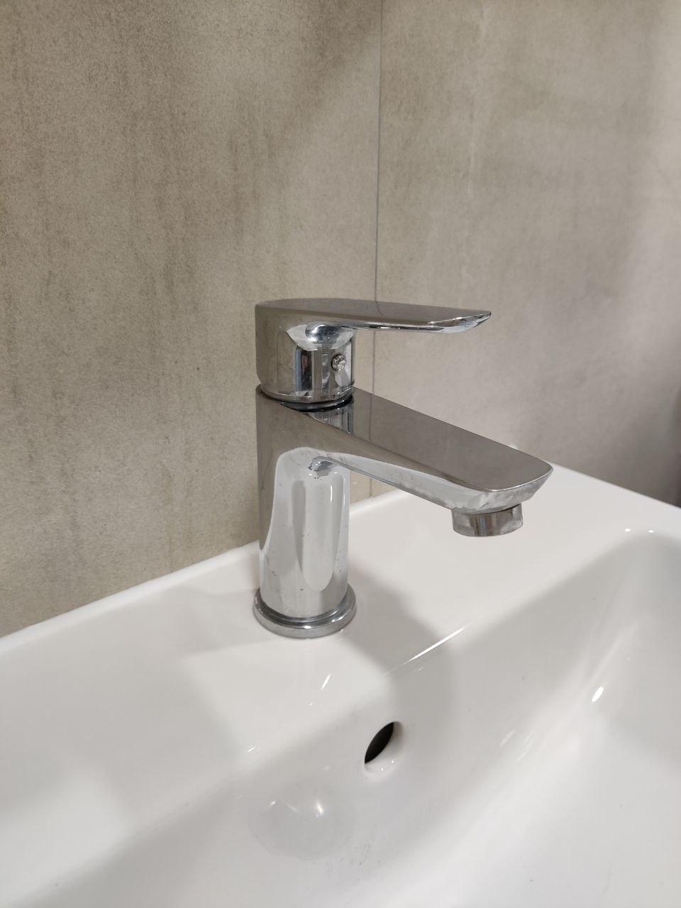 Ideal Standard kupka + Enmon slavina