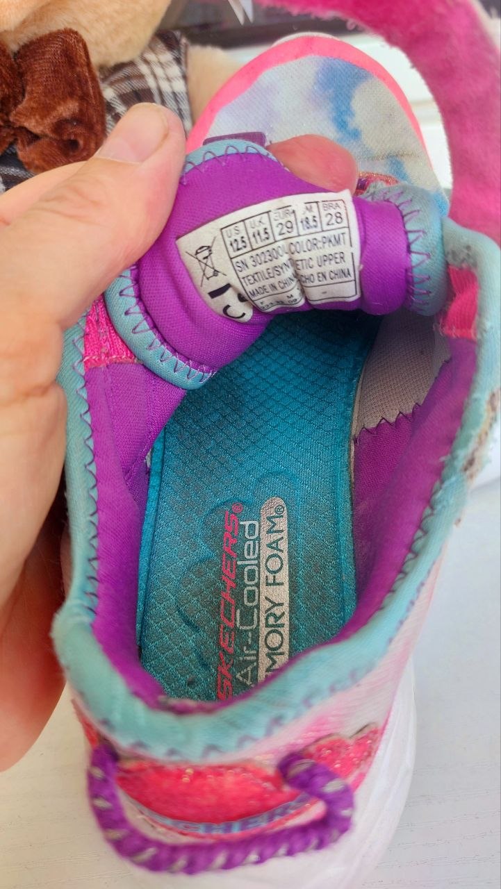 sneakers photo 2