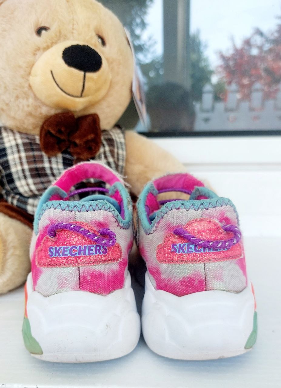 sneakers photo 3