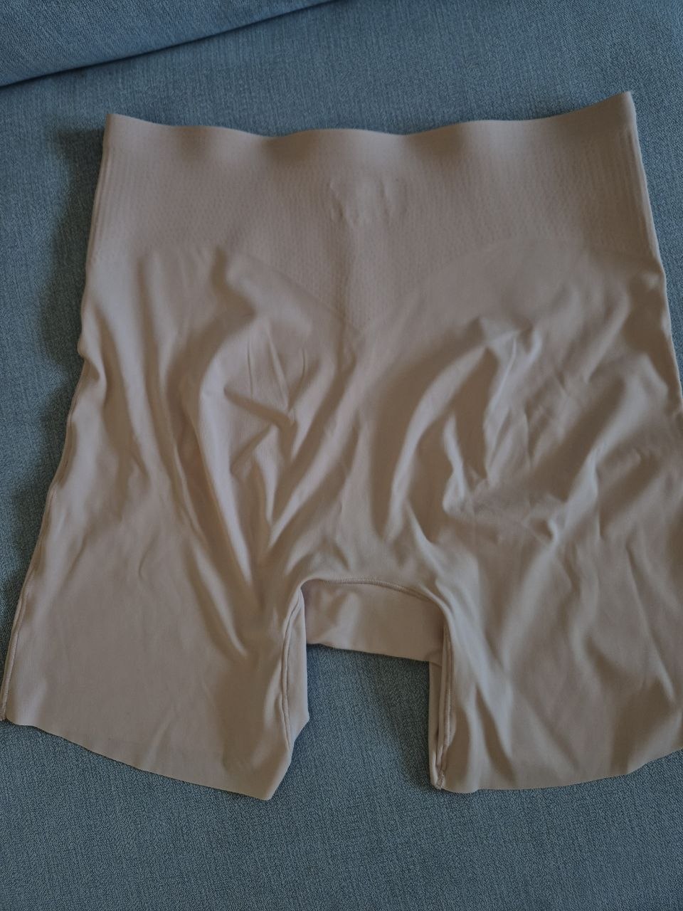 Sculpting shorts photo 2