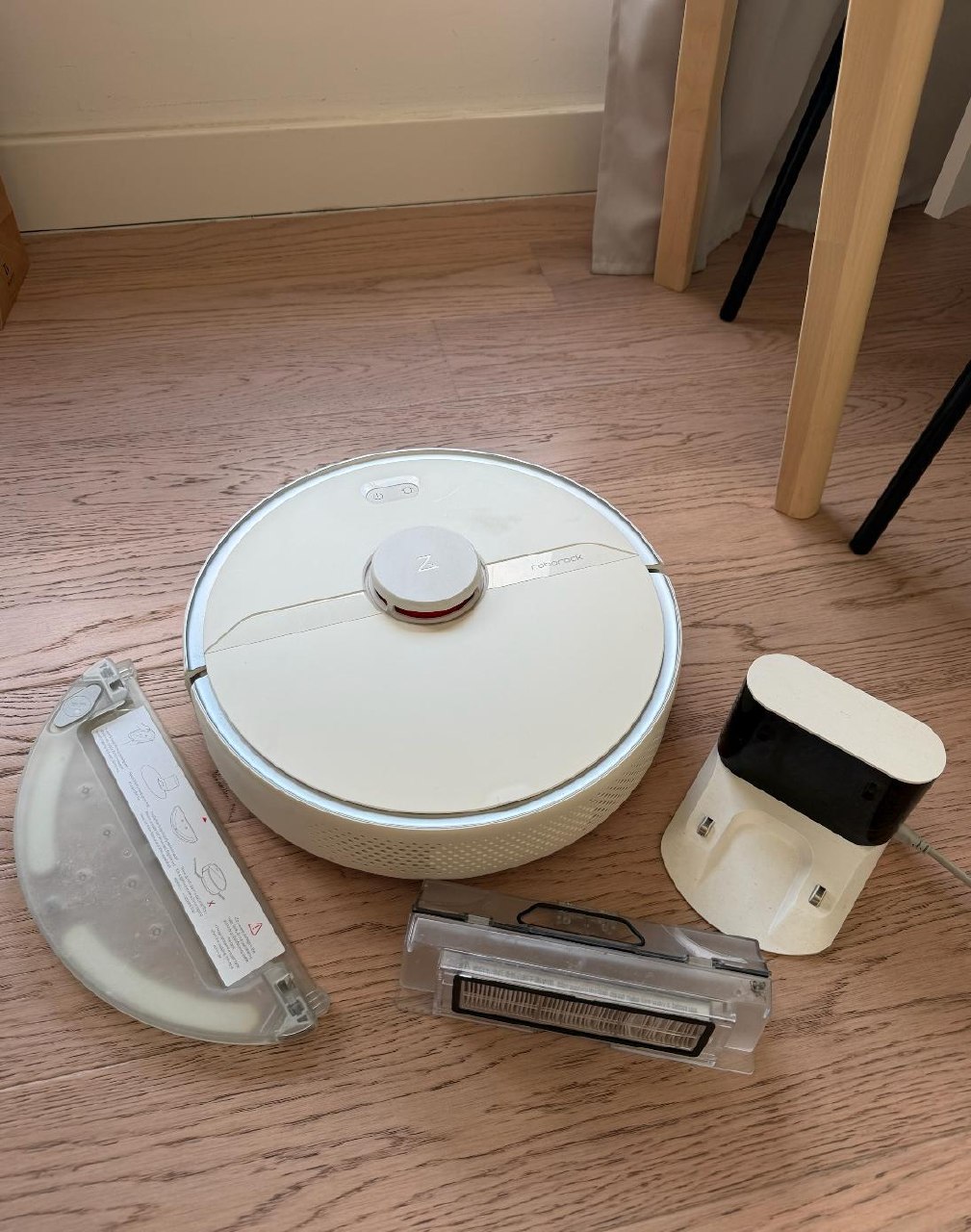 Robot - usisavač MI roborock S6 Pure