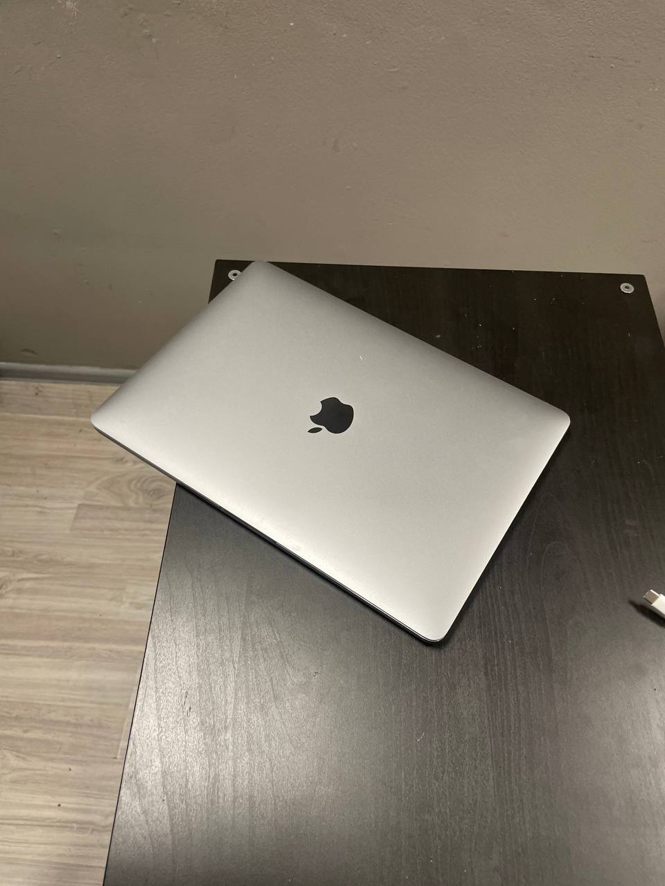 MacBook Pro 13 2020 photo 3