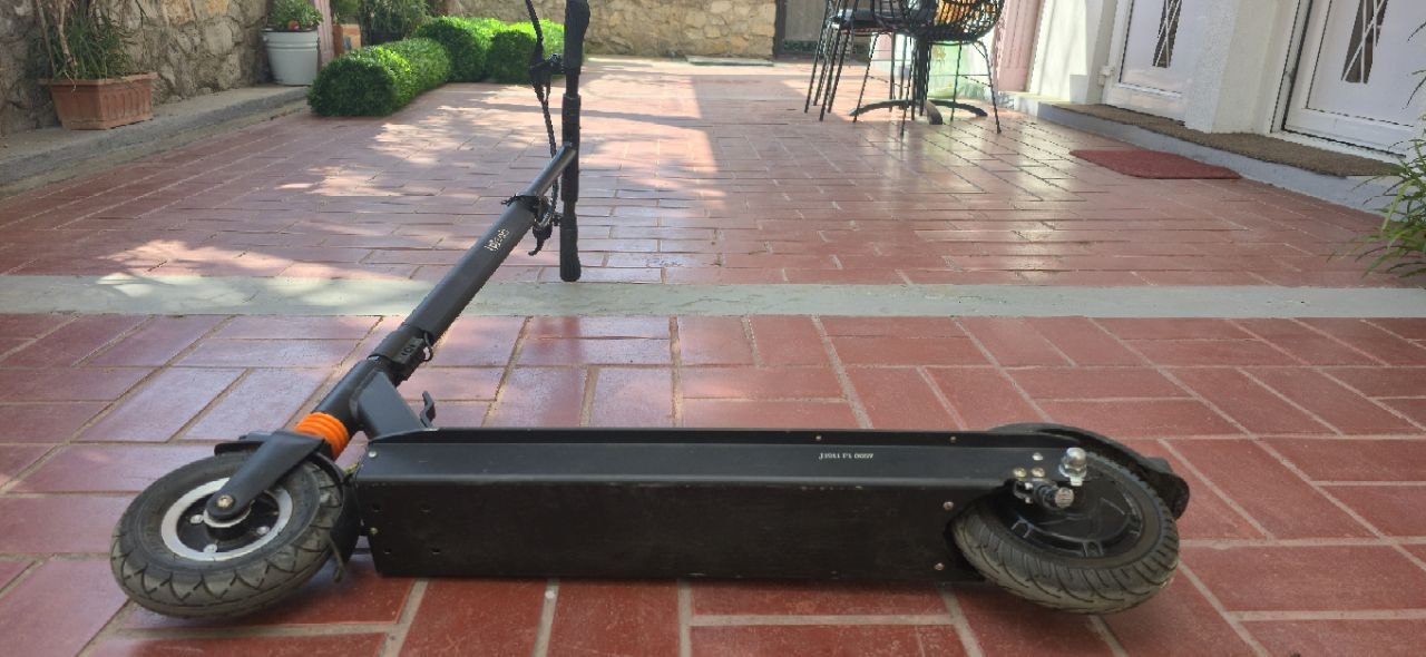 scooter photo 2
