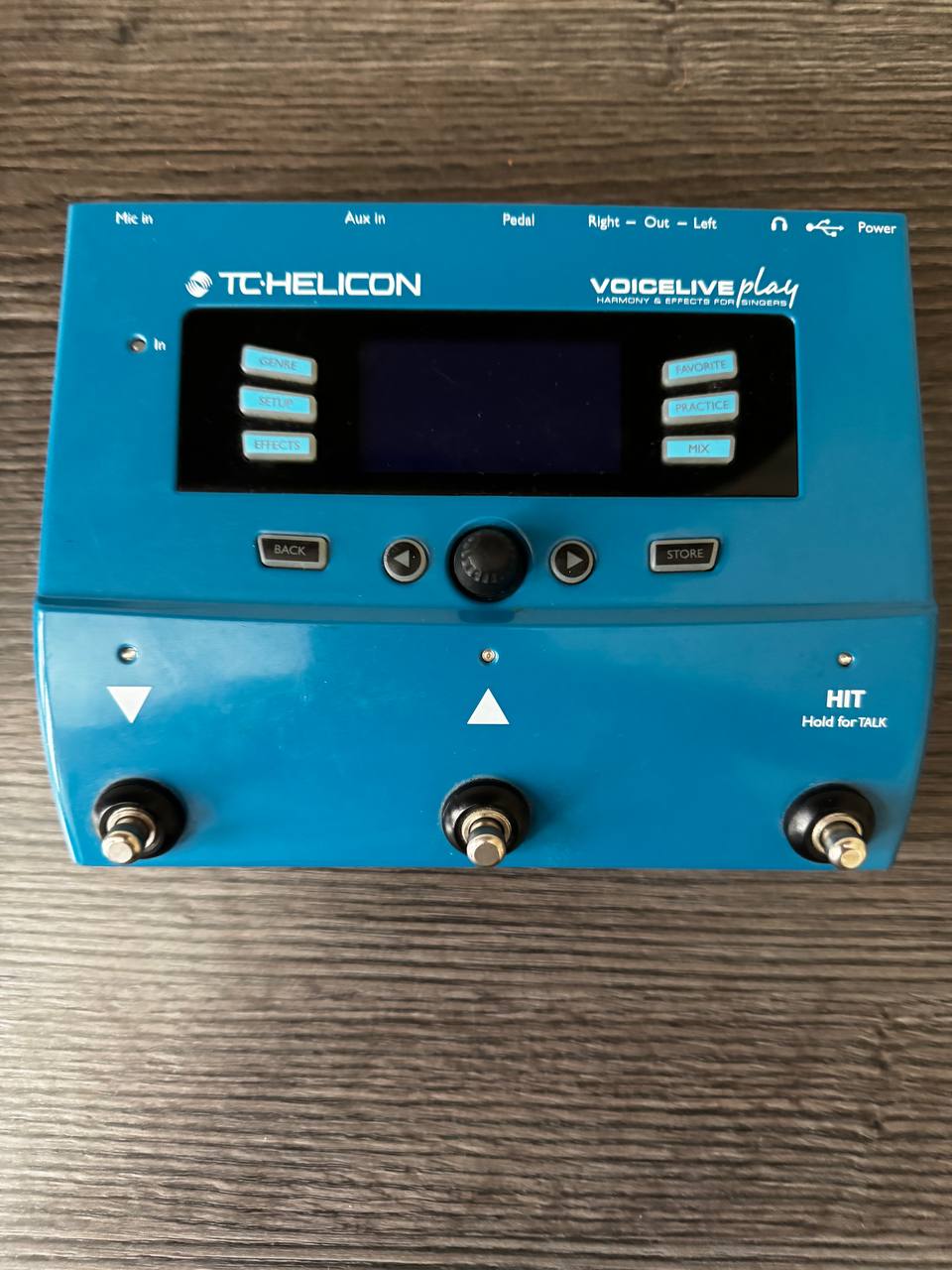 vocal processor Tc helicon VoiceLive play