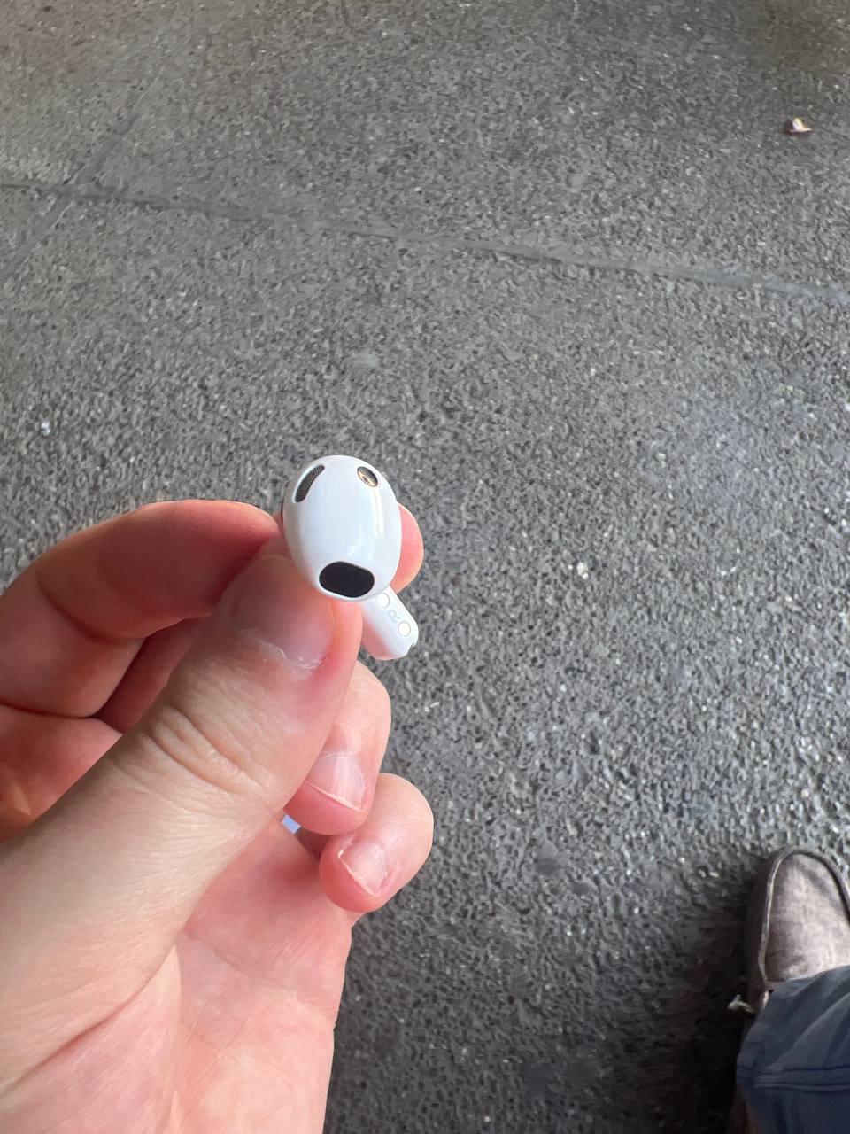 Galaxy Buds 4 photo 3
