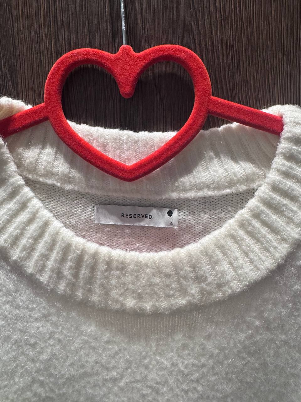 White Reserved sweater photo 7
