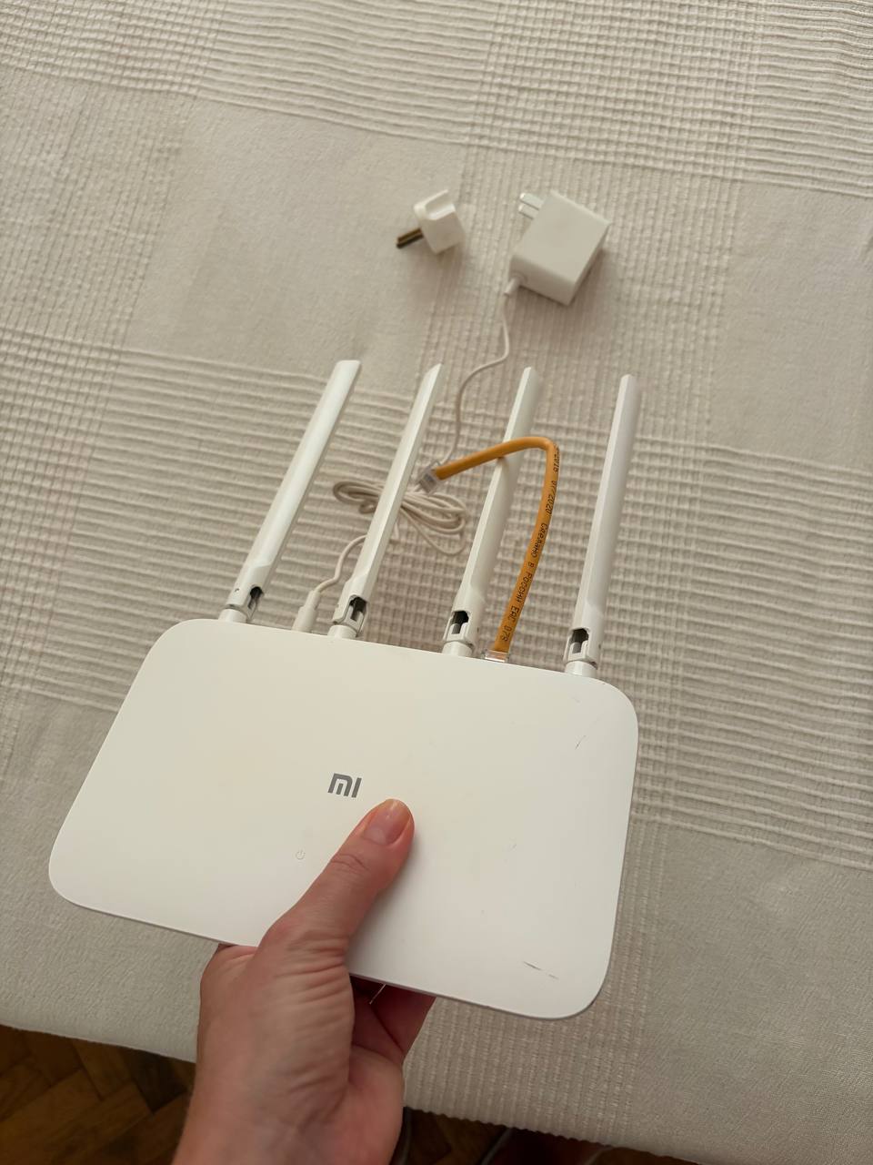 Xiaomi Mi Router 4A Gigabit Edisija (R4A)