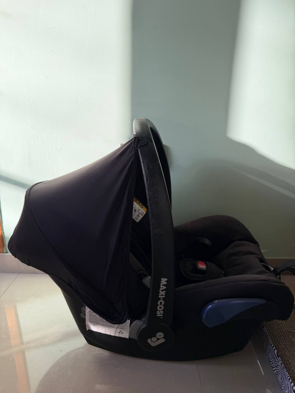 Maxi Cosi Citi 0+ infant carrier photo 2
