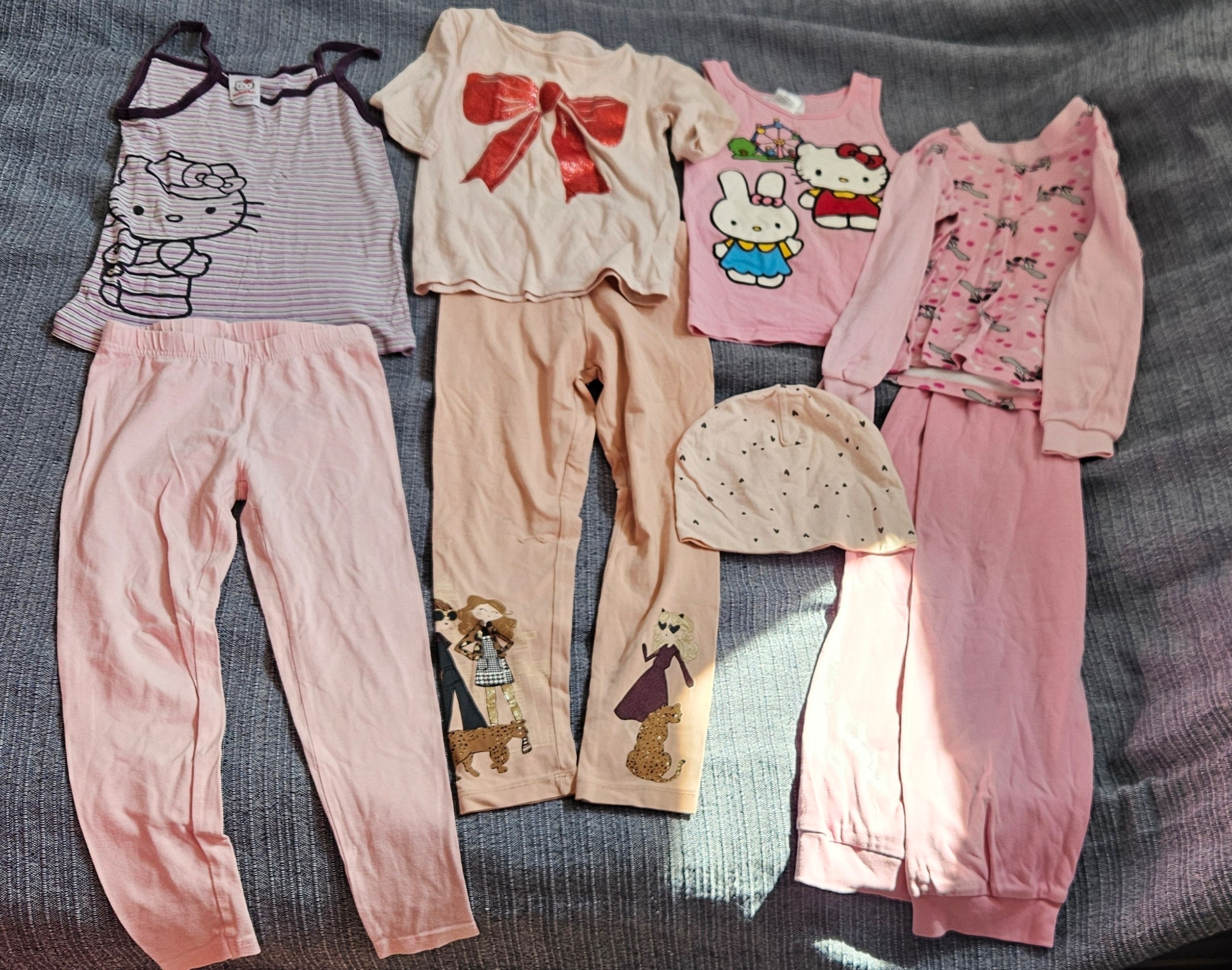 Children's clothing photo 3