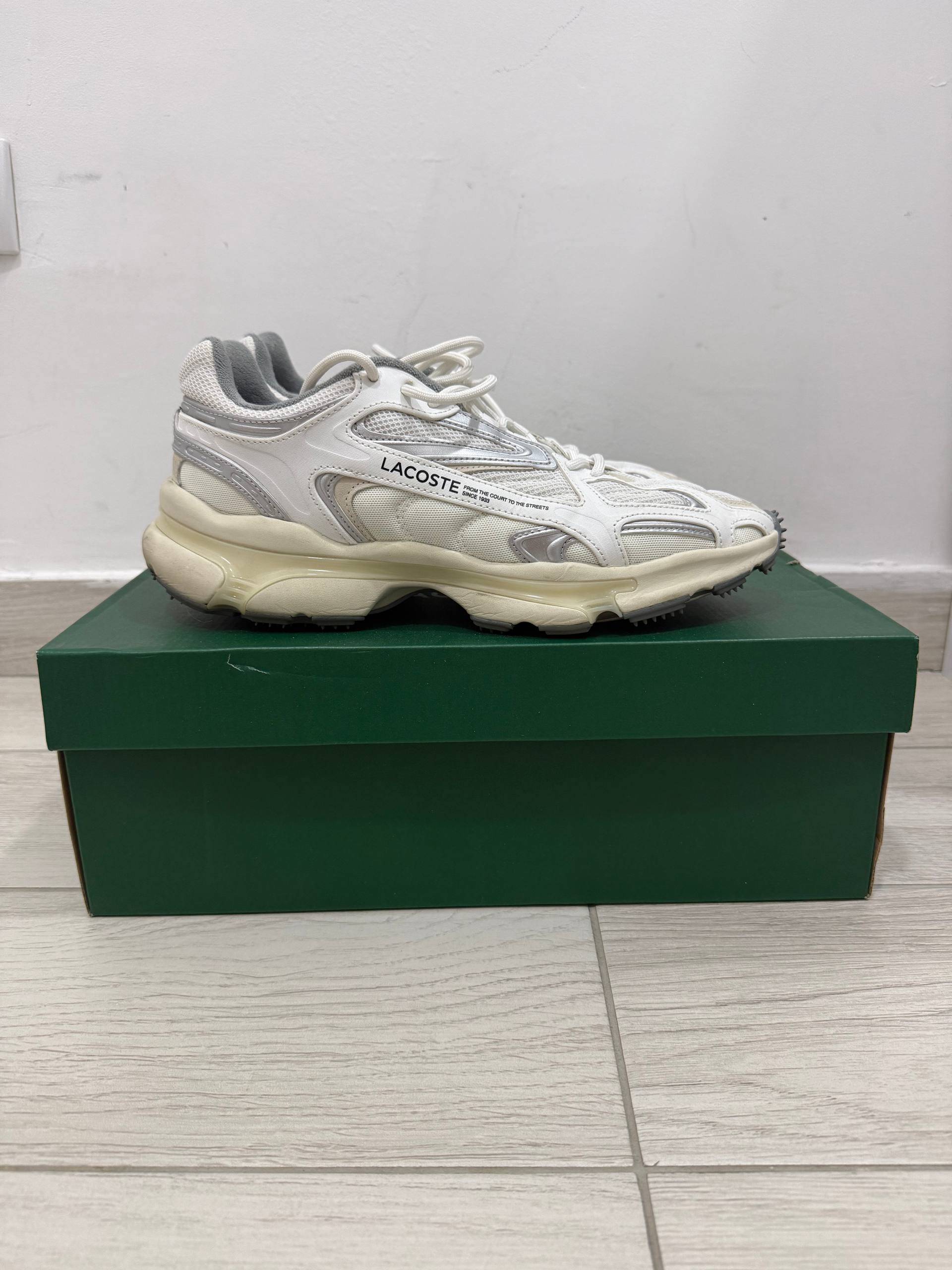 Lacoste sneakers photo 2