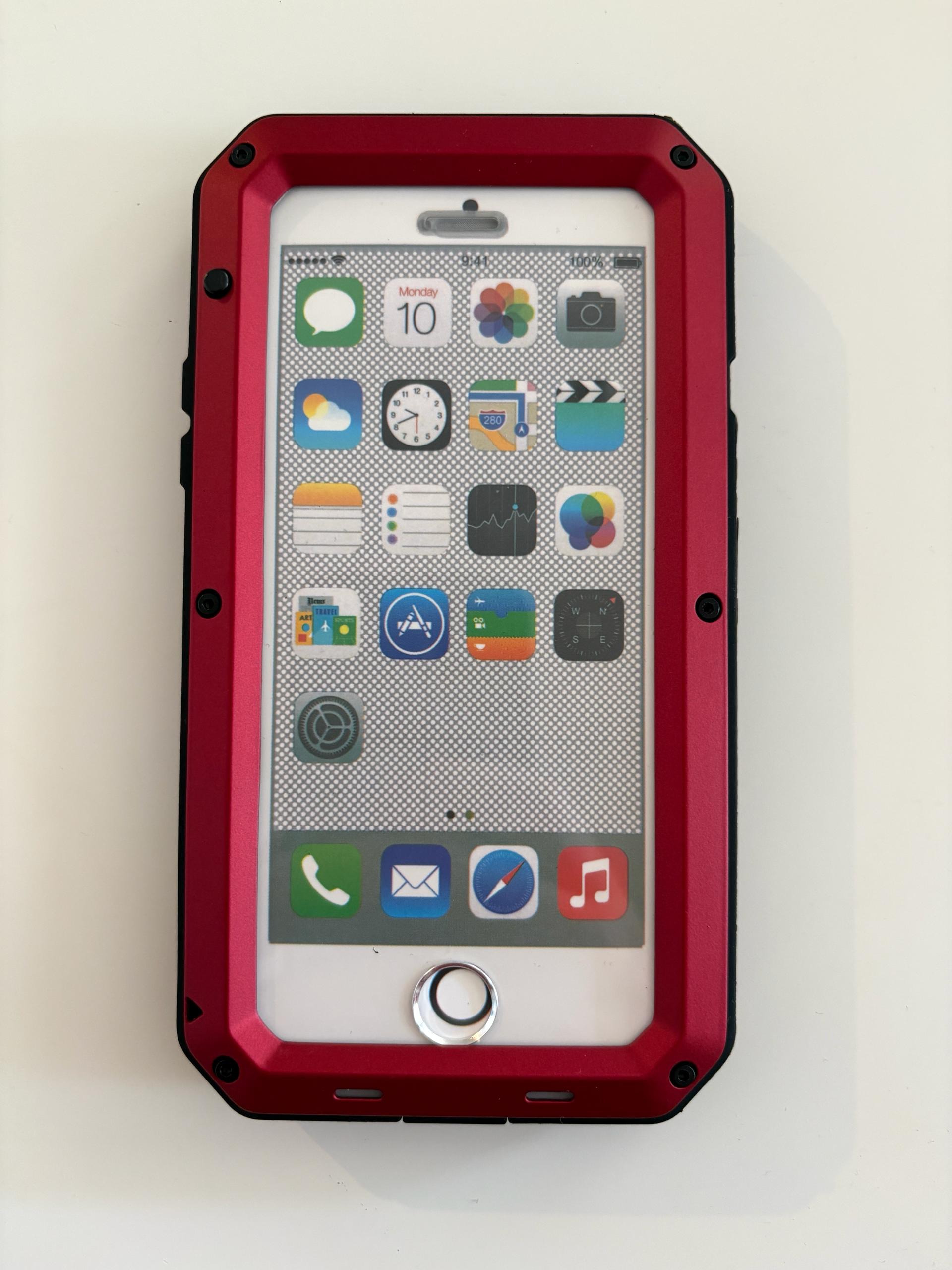 Защитный чехол для iPhone 7
8
SE (2020\22)