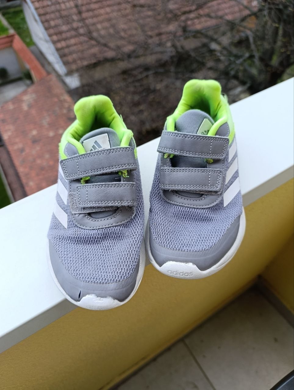 Кроссовки Adidas