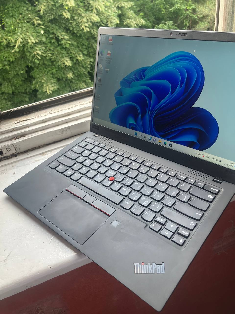 Dell XPS 15 9570 photo 2