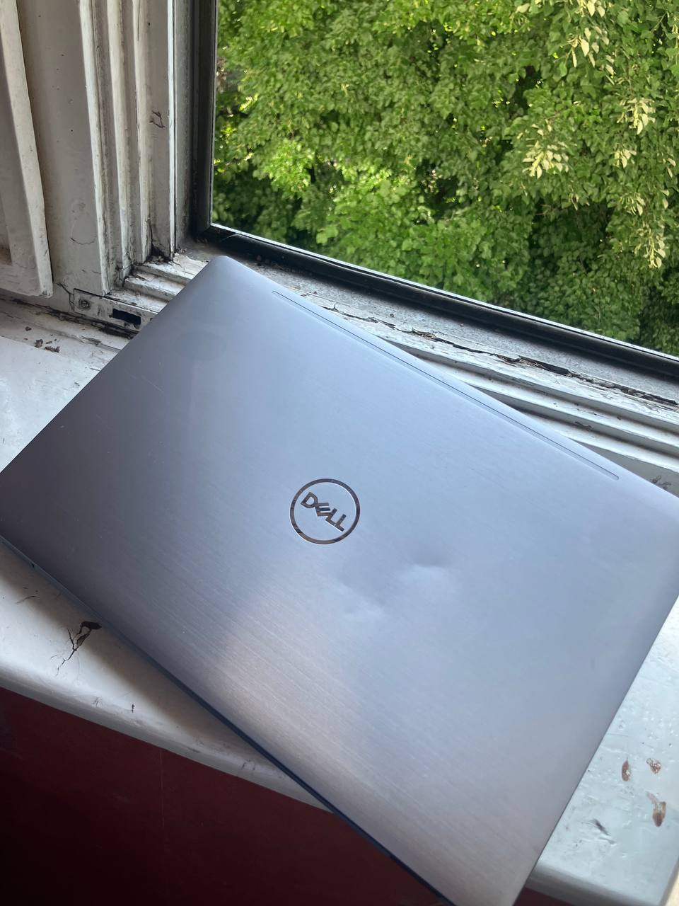 Dell XPS 15 9570 photo 6