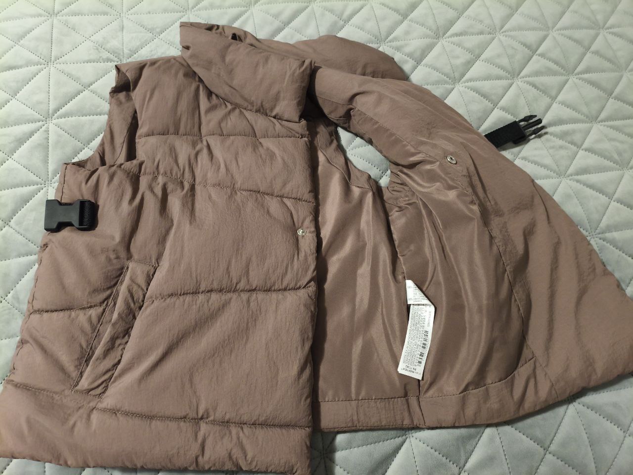 Vests-Vest Zara photo 2