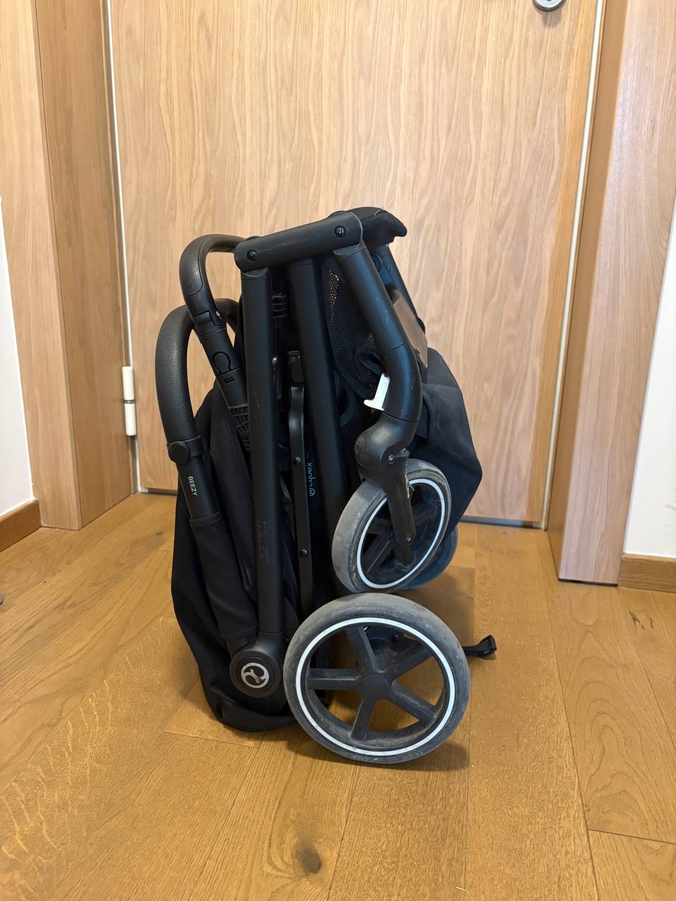 Cybex Beezy stroller photo 3