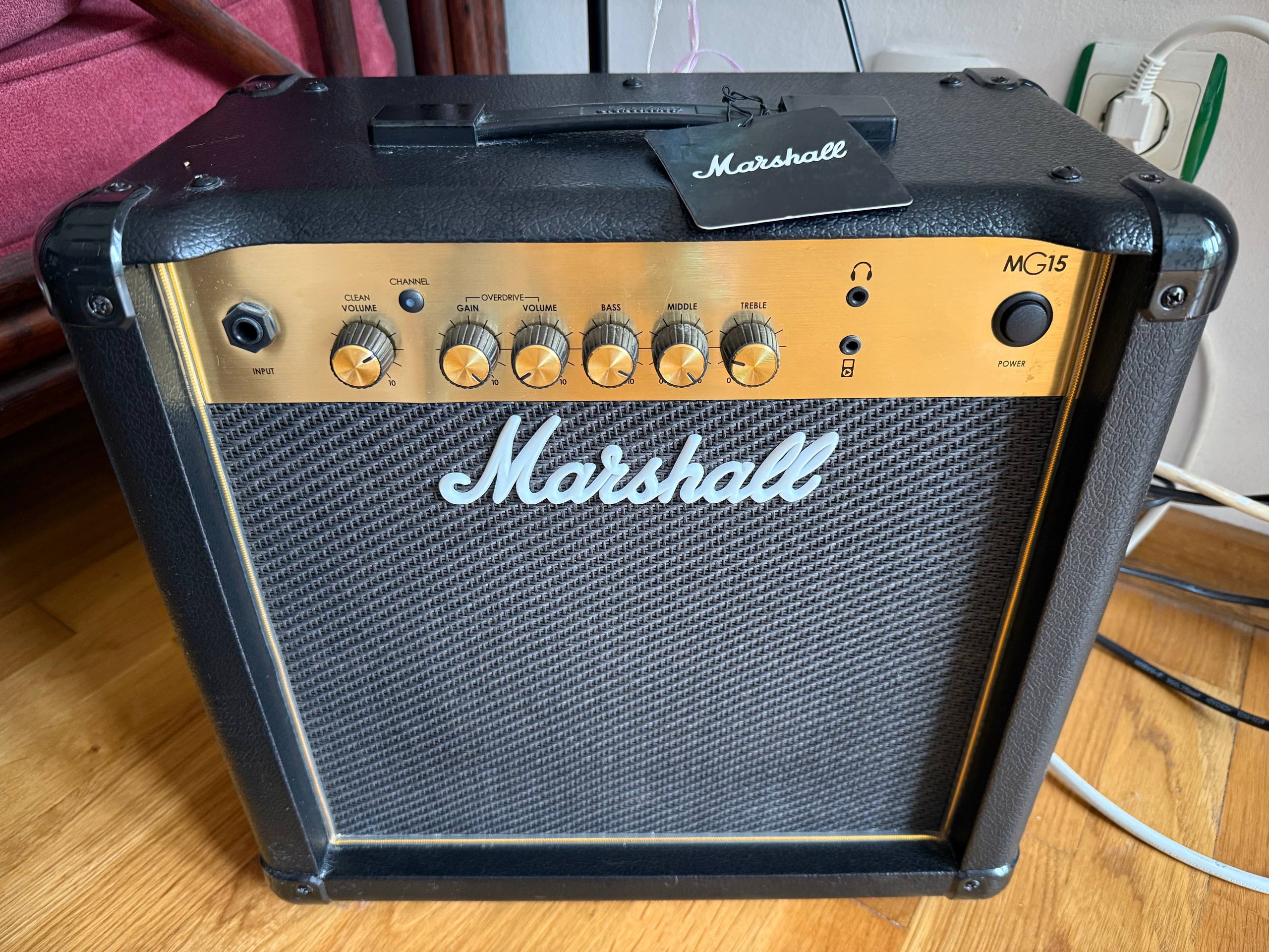 Marshall MG15