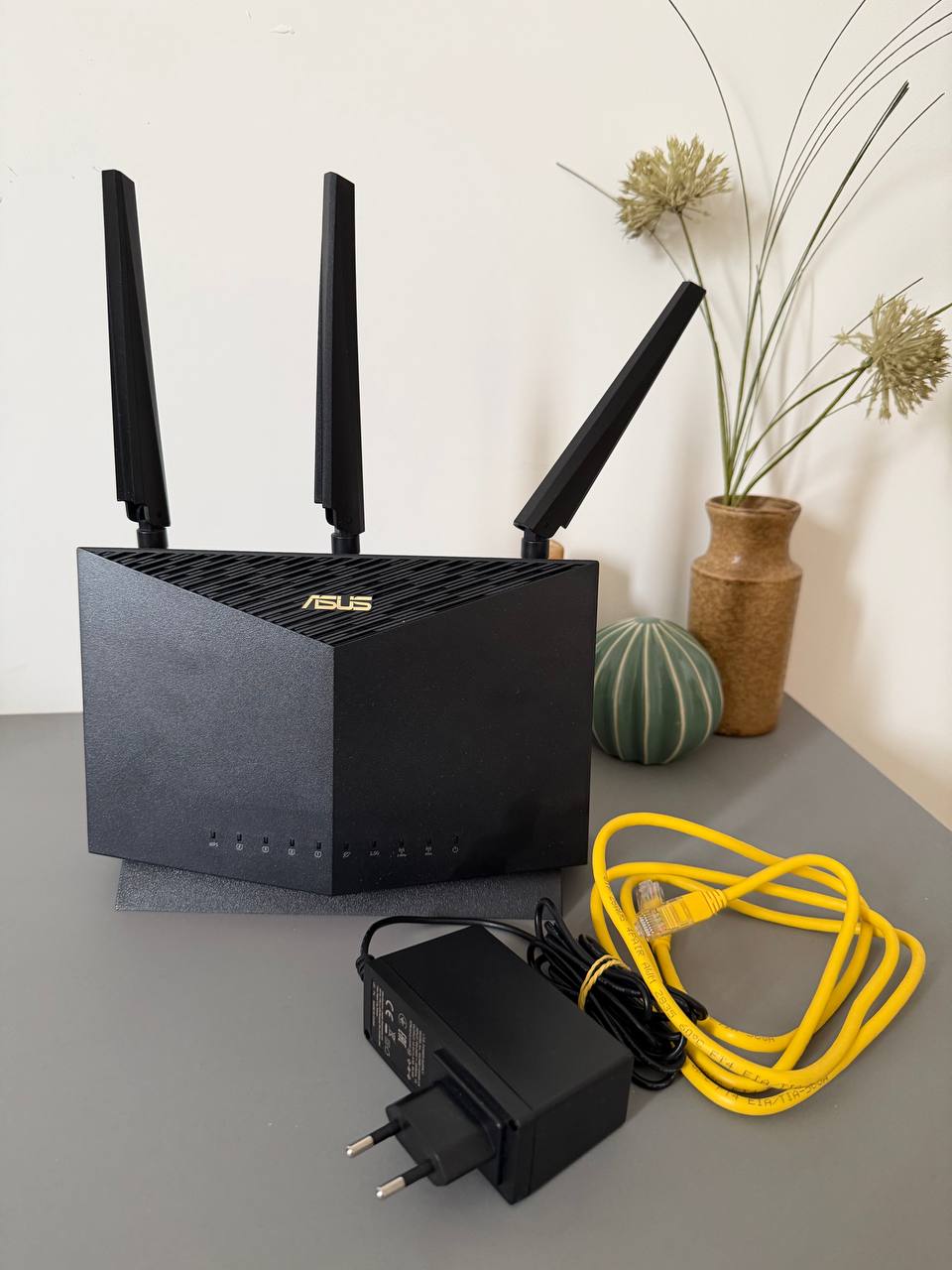 Asus RT-AX86 U Pro AX5700 рутер