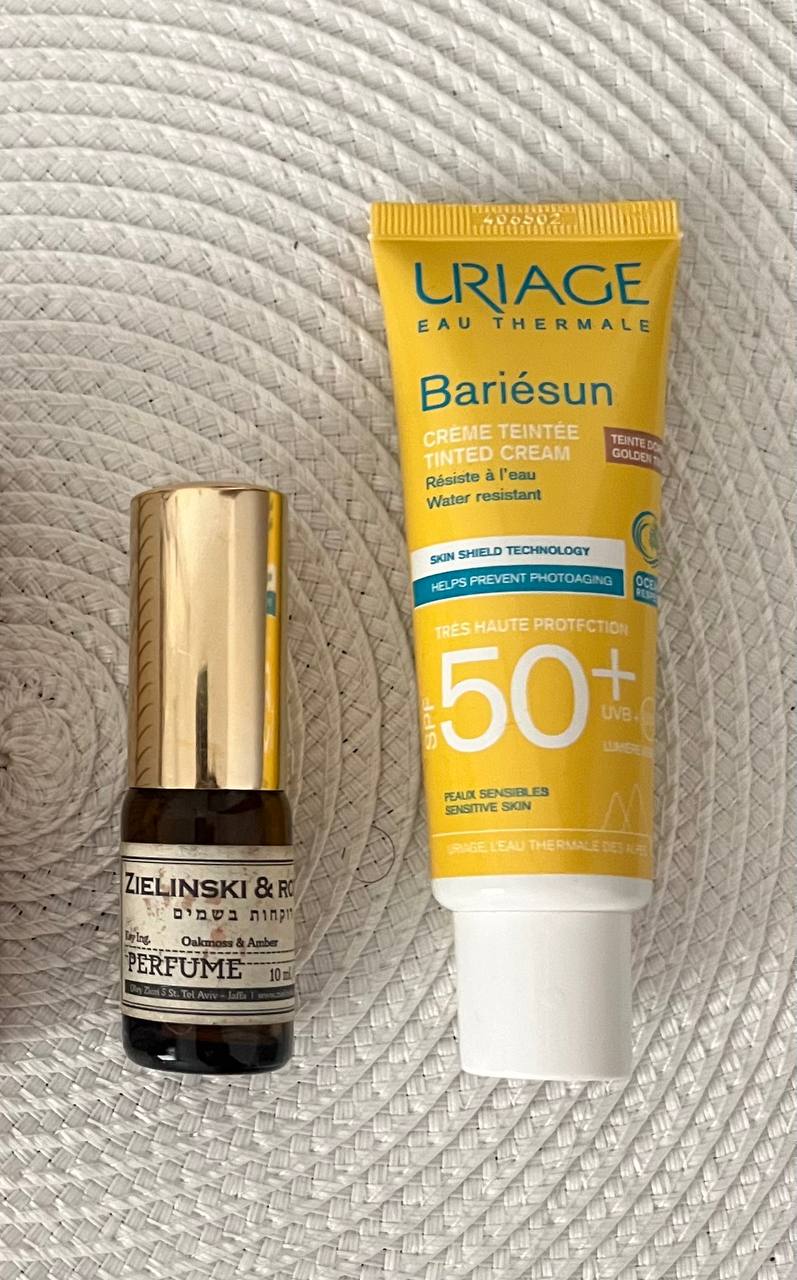 Sunscren sa tonom Uriage Bariésun SPF50+