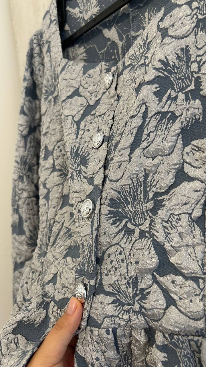 Blouse under jacquard photo 3