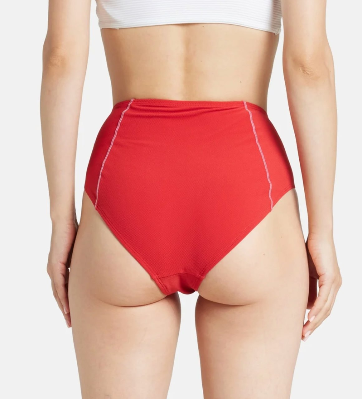 women's beach shorts Lacoste photo 2