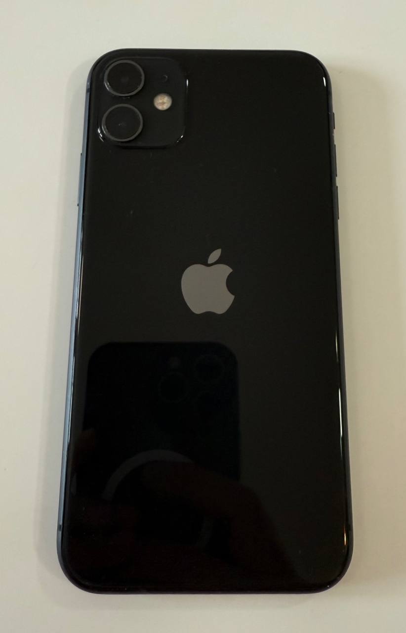 iPhone 11 128 GB Crna photo 2