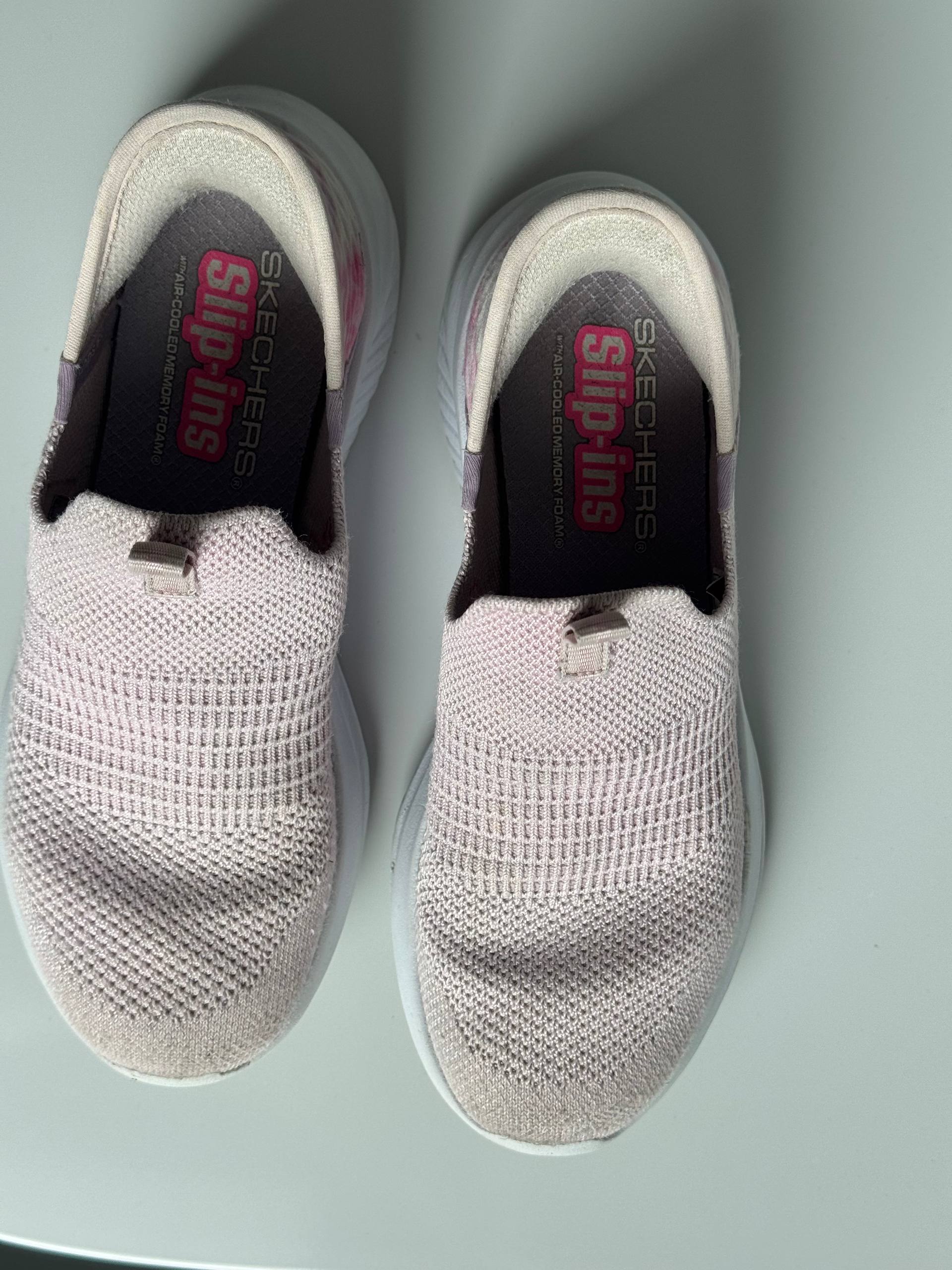 Kids' Skechers sneakers