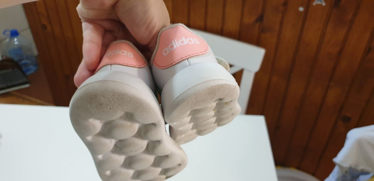 Adidas photo 3