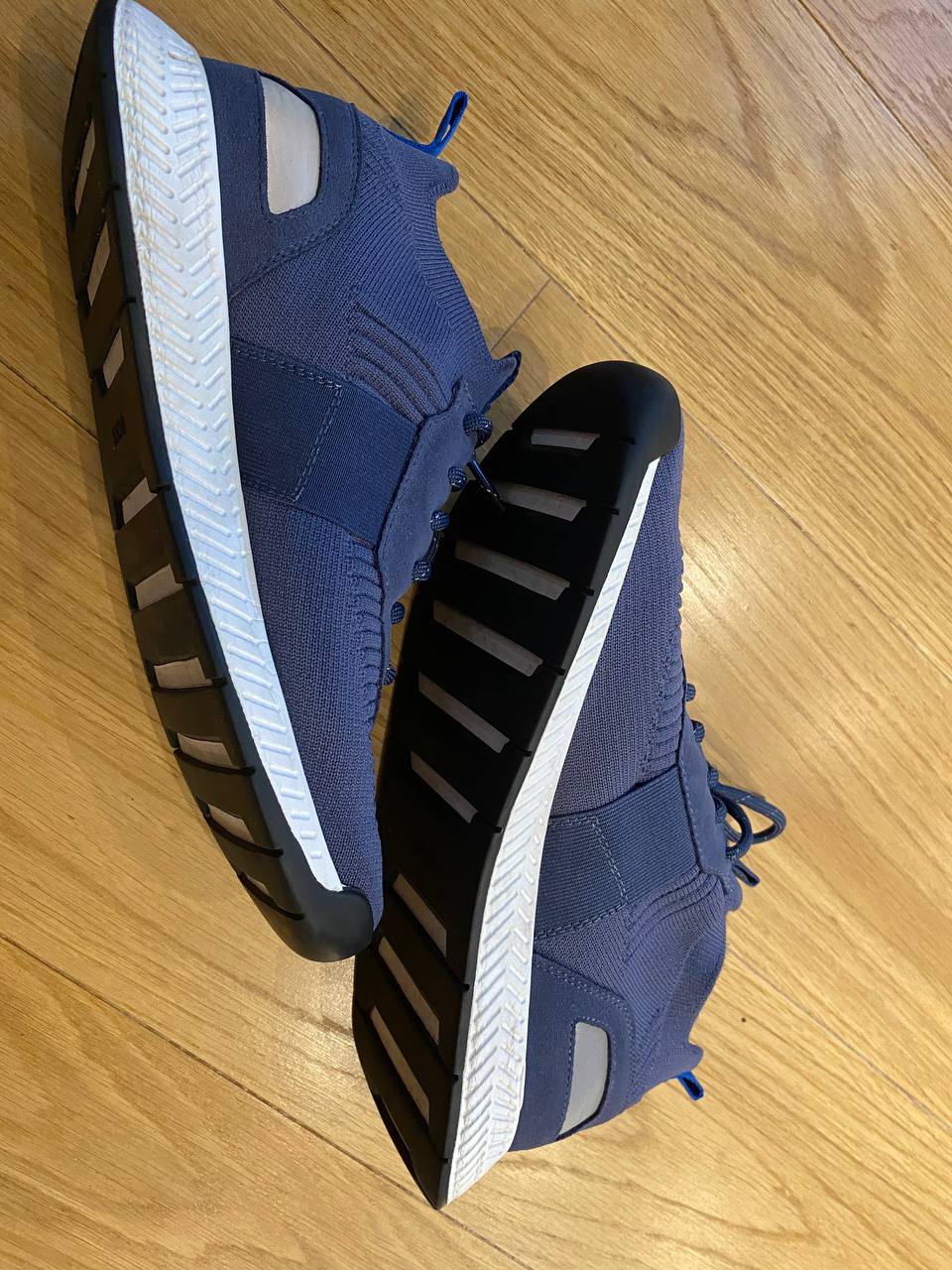 BOSS men's sneakers photo 2