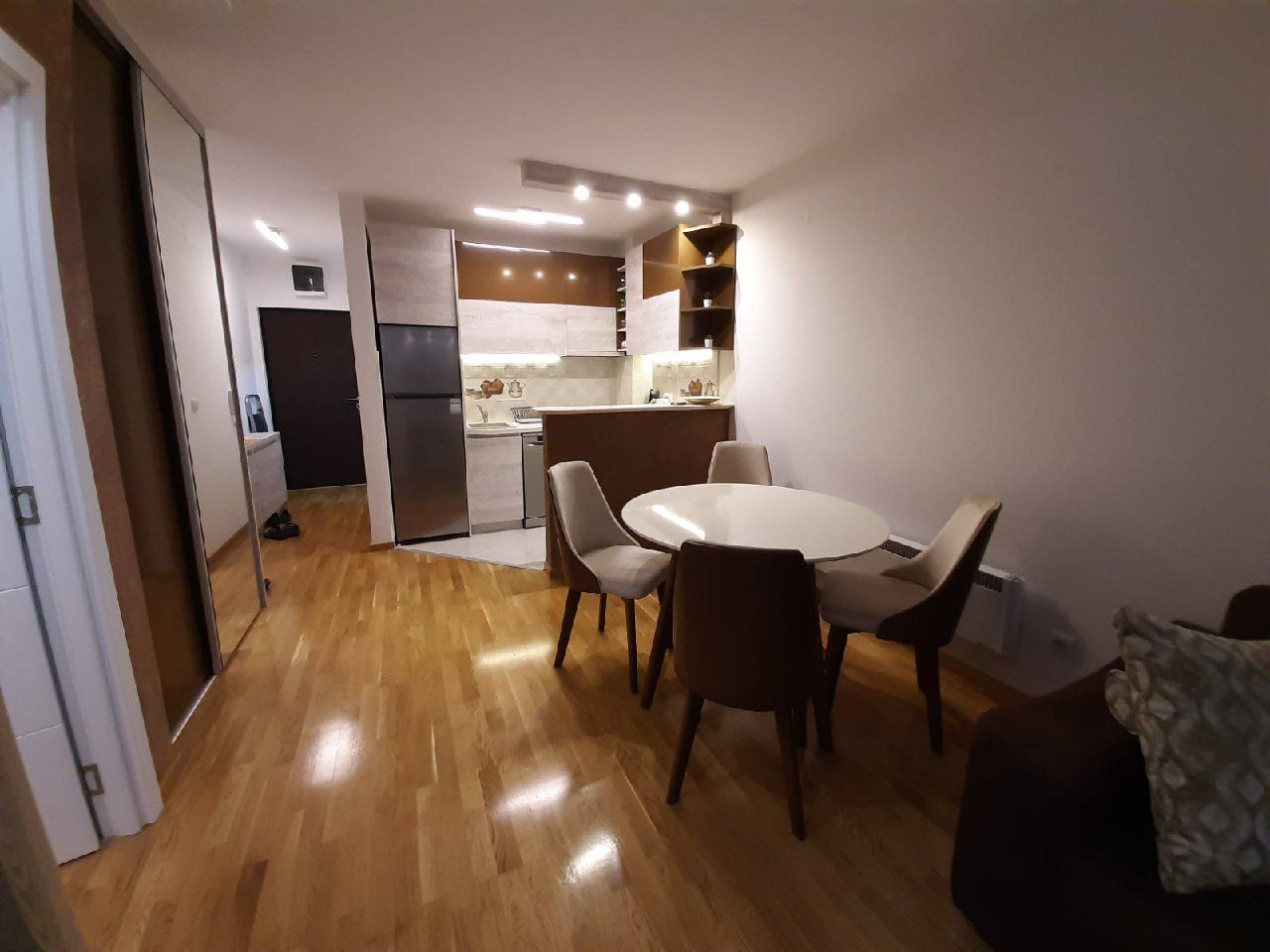 1 sobe, Stan, 45 m² photo 2