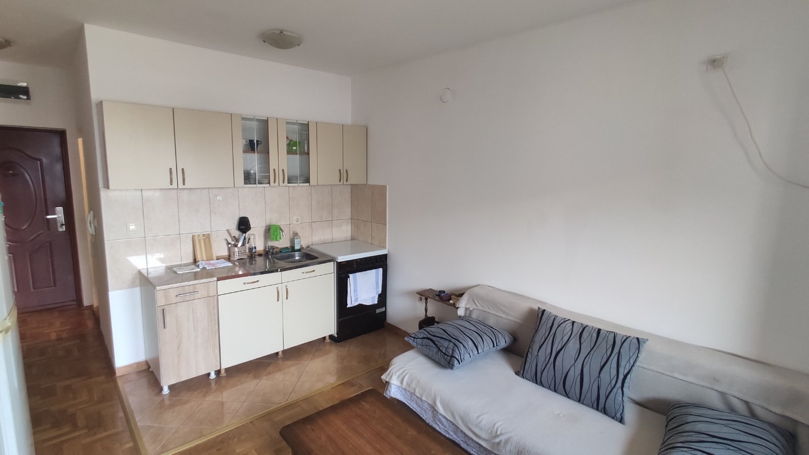 1 sobe, Stan, 25 m² photo 7