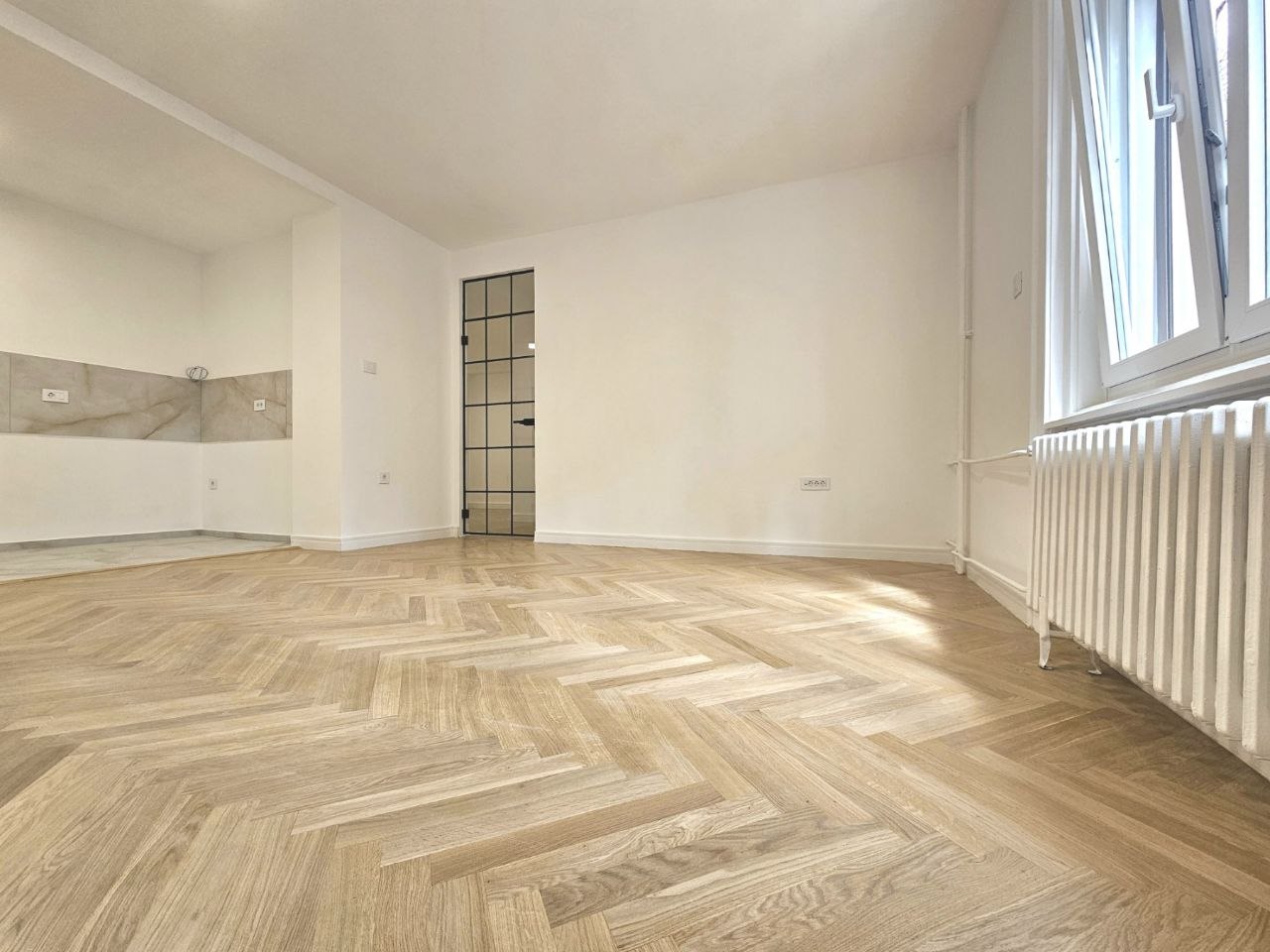 4-room, Apartment, 112 m² photo 3