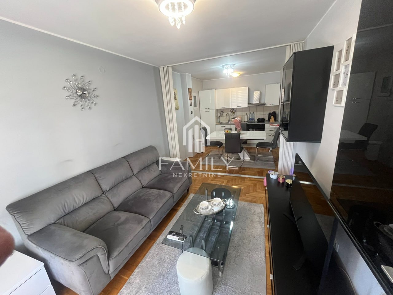 1.5 sobe, Stan, 44 m² photo 2